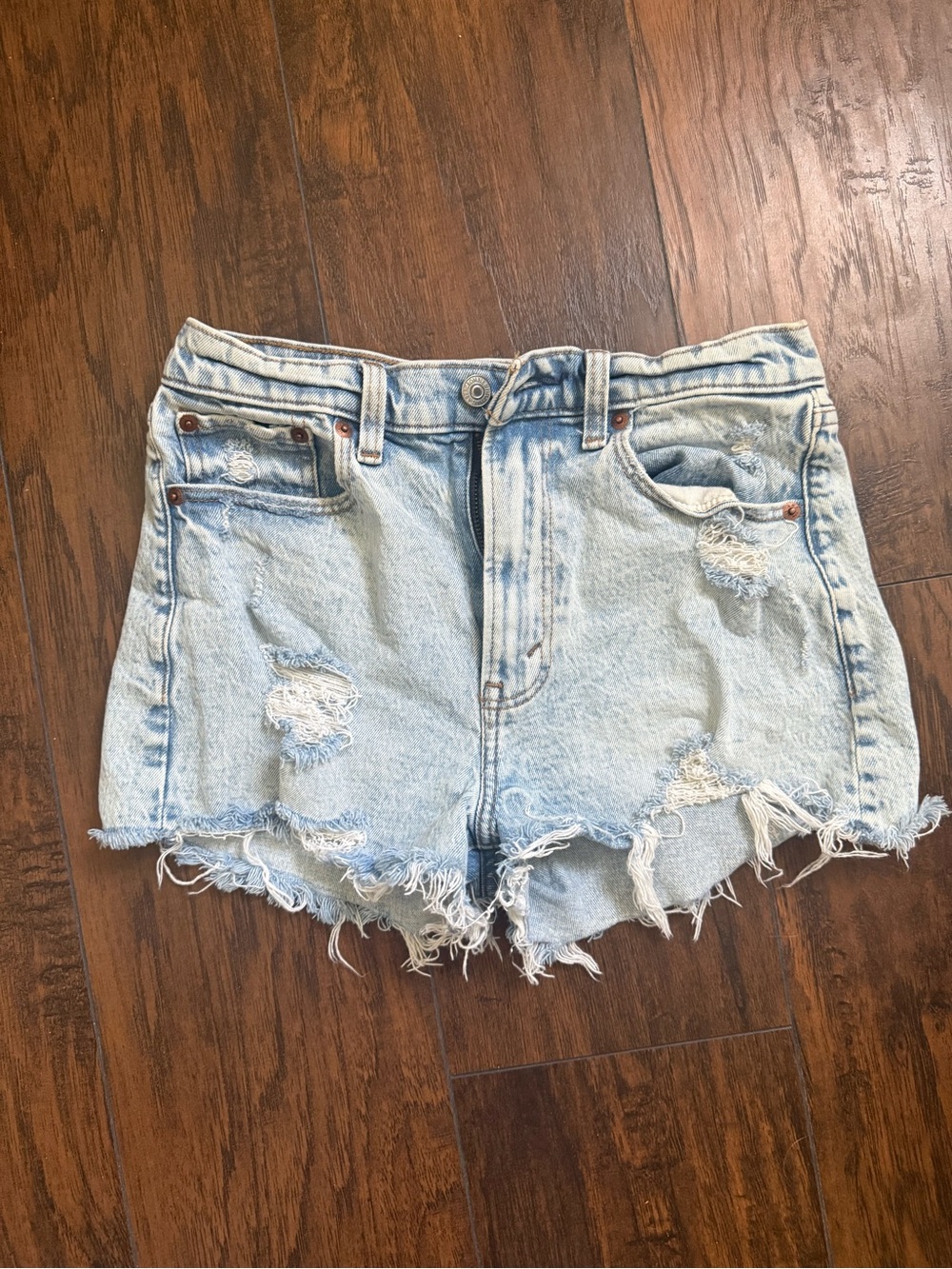 Abercrombie & fitch light wash denim shorts